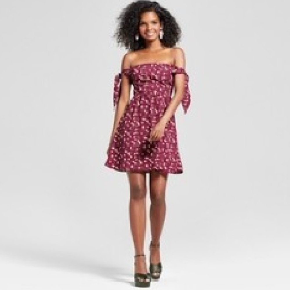 Women's Knot-sleeve Fit & Flare Dress  Xhilaration